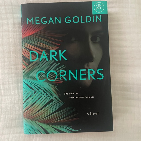 Dark Corner by Megan Goldin - Picture 1 of 2